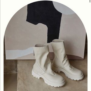 Looks like summer Boots